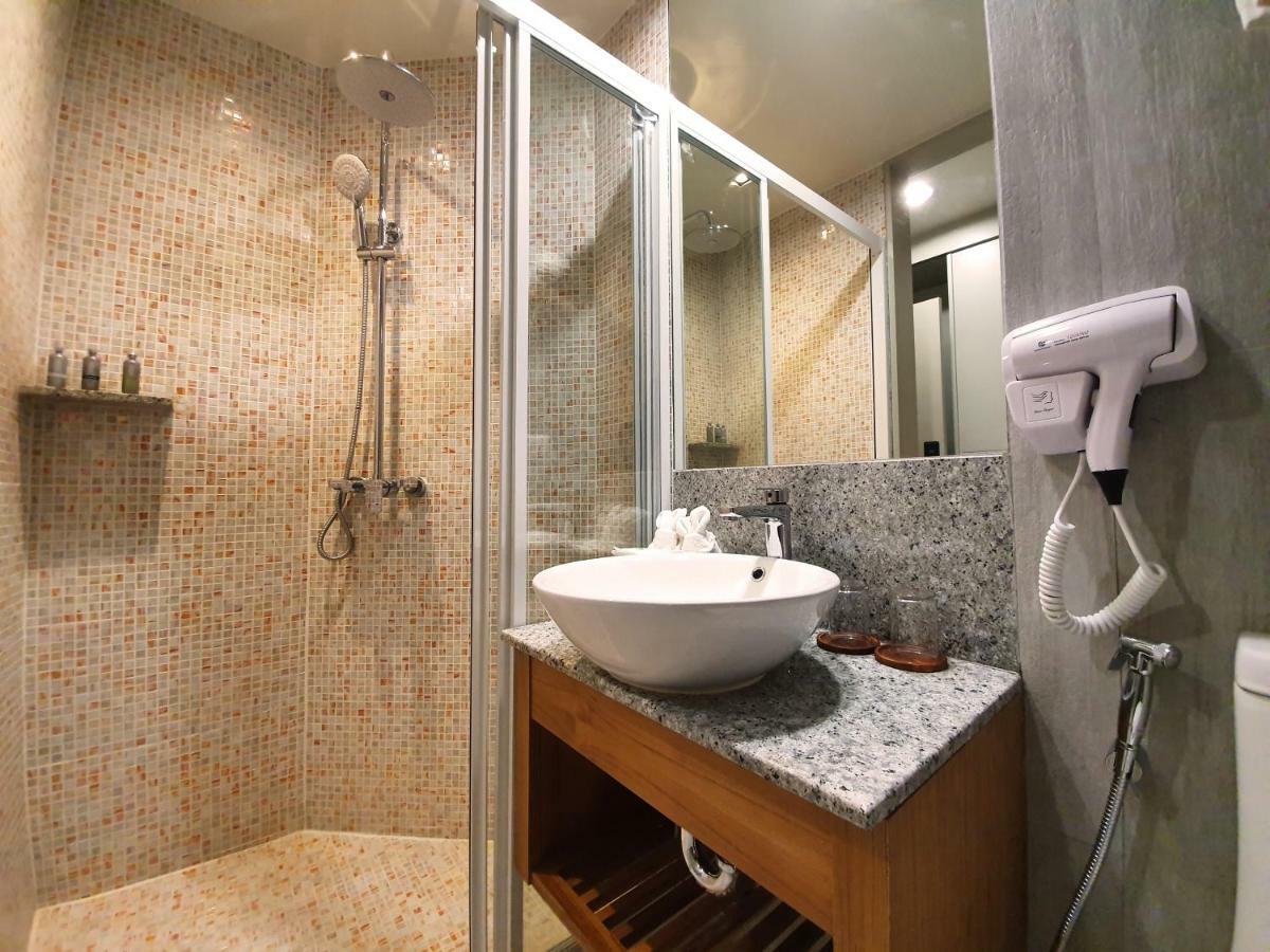 Lanna Thaphae Hotel Чіангмай Екстер'єр фото