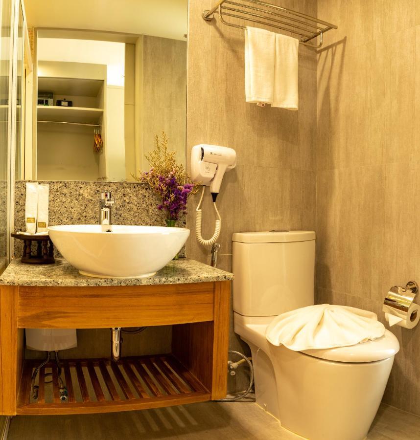 Lanna Thaphae Hotel Чіангмай Екстер'єр фото